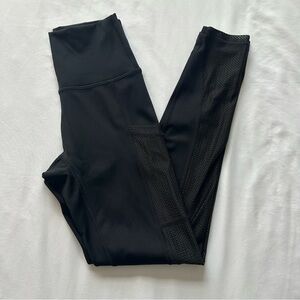 Aerie Offline Hi-Rise 7/8 Mesh Pocket Leggings | Size Small
